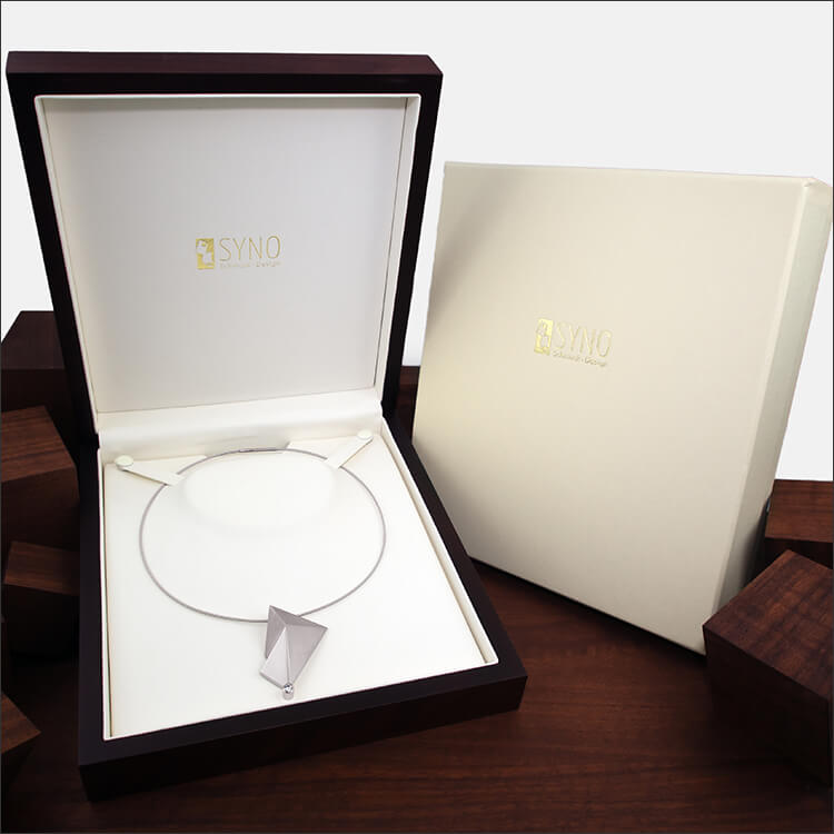 CYLLENE | Collier, Kettenanhänger, Kette im Schmucketui | 750/- Weissgold - Diamant/Brillant | pendant, necklace with jewelry packaging - 18 kt white gold - diamond | SYNO-Schmuck.com