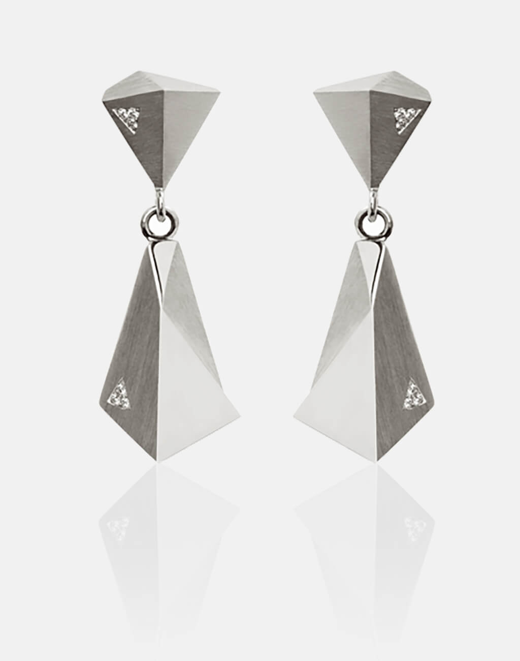 Stealth | Ohrringe, Ohrhänger - 950 Platin, 12 Diamanten-Brillanten | earrings - platinum, 12 diamonds | SYNO-Schmuck.com