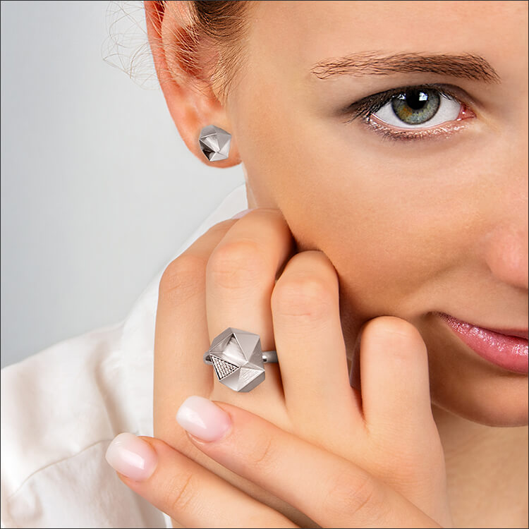Tectone | Ohrringe, Ohrstecker - 750 Weissgold am Model | ear-studs, earrings - 18kt white gold | SYNO-Schmuck.com